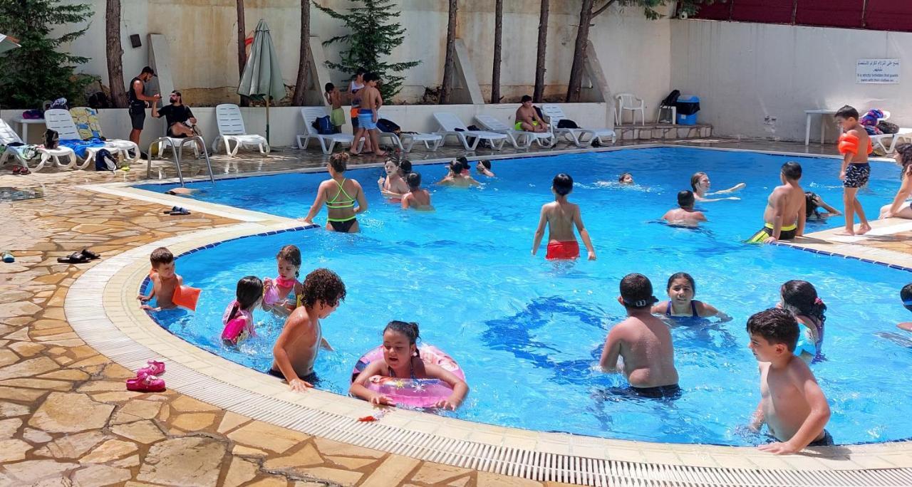 Zoukotel Hotel Джуния Экстерьер фото