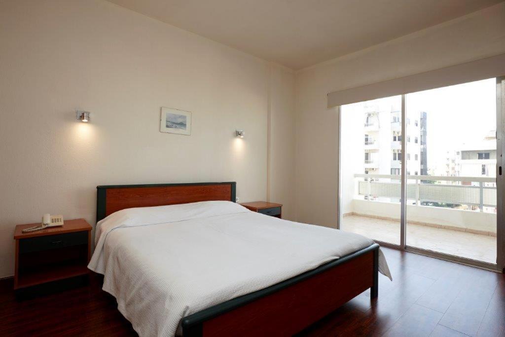 Zoukotel Hotel Джуния Номер фото