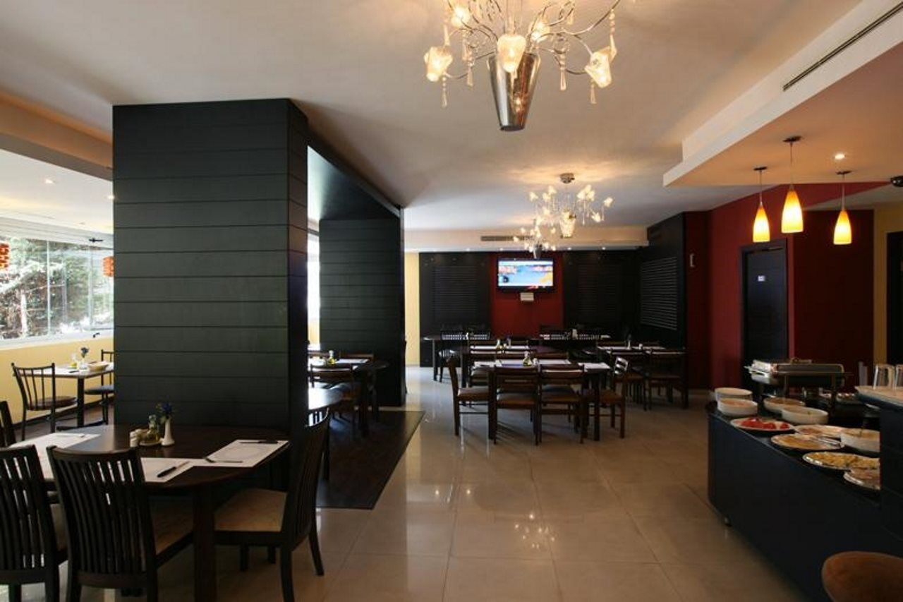 Zoukotel Hotel Джуния Экстерьер фото